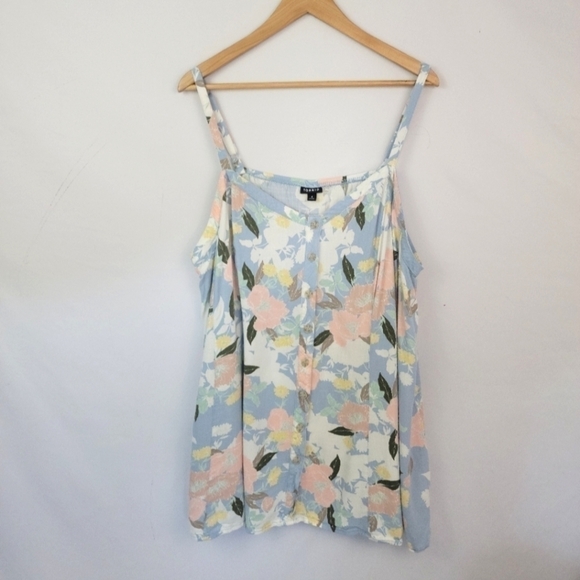 Torrid Size 4 Top - Picture 1 of 7